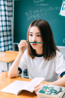 宝贝别忍着喷出来嗯啊哦GIF